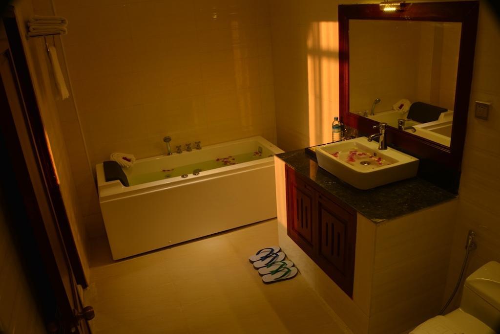 Great Wall Hotel - Nay Pyi Taw Oattara Thiri Room photo